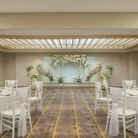 Fairfield By Marriott Bali Kuta Sunset Road-2